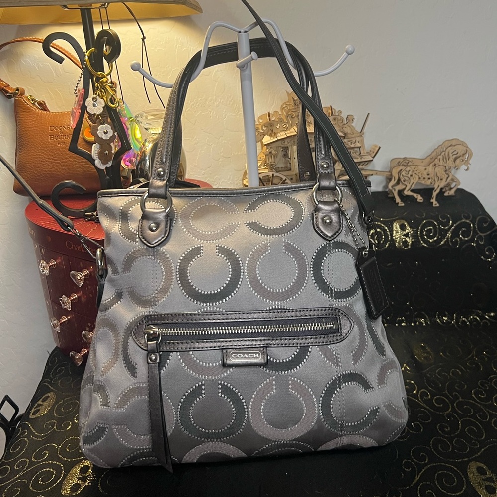 Coach 2013 Daisy Gray Op Art C Shoulder Crossbody Bag #J1373 29128E - Picture 4 of 16